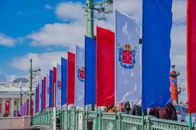 Петербургу - 322!